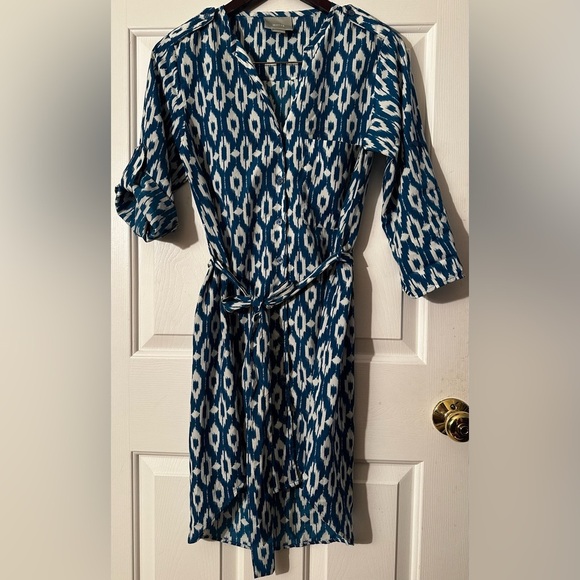 MAEVE Anthropologie Blue XS 3/4 Roll Tab Sleeve Ikat HiLo Belt V Neck Shirtdress - Picture 4 of 16